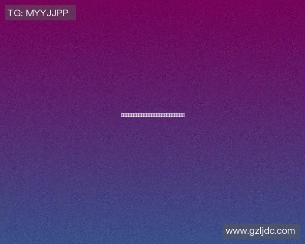 足球明星推荐男生必备时尚裤子打造运动风格与潮流魅力